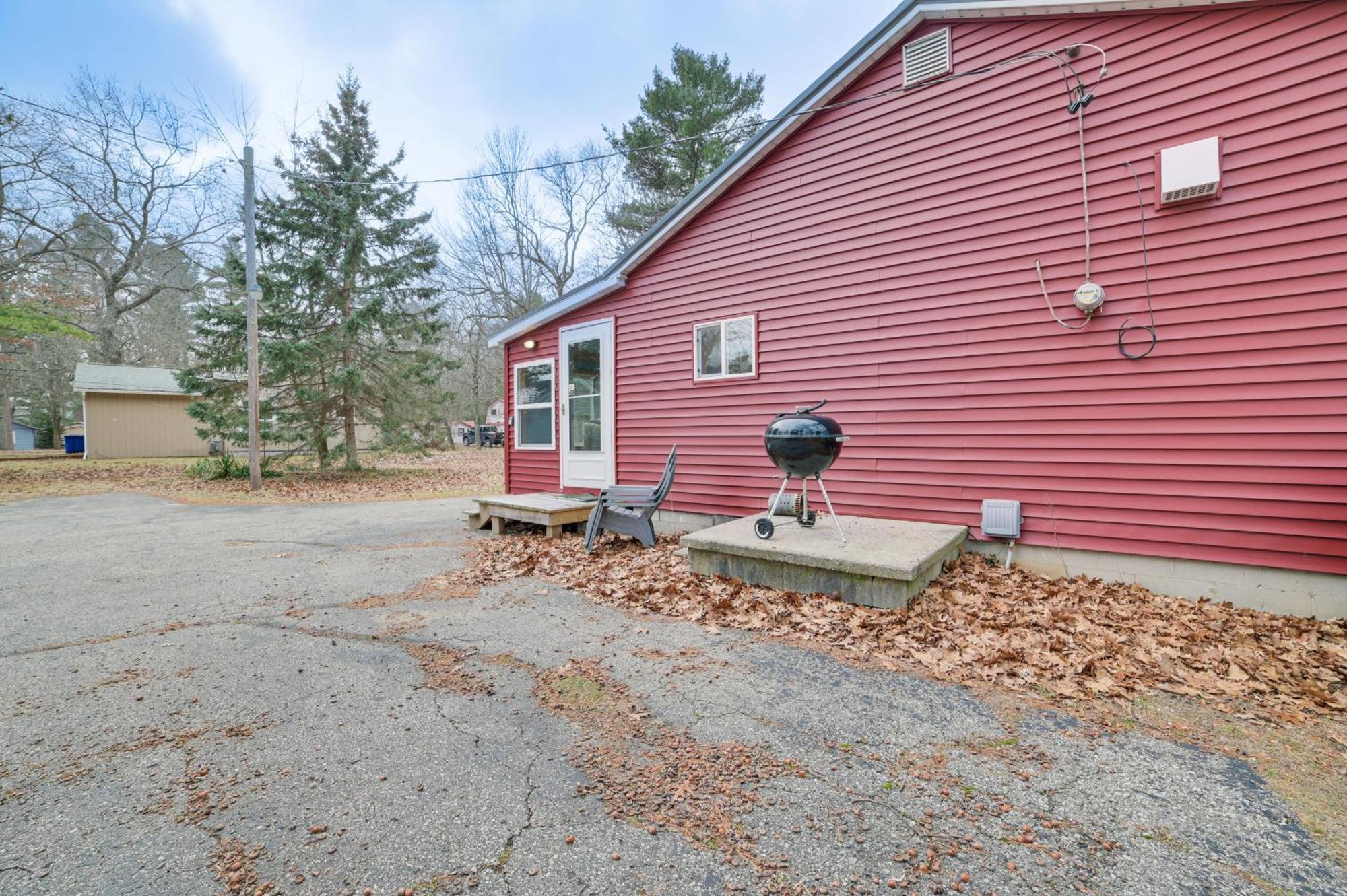 Scenic Evans Hideaway Steps To Lake Huron! Oscoda エクステリア 写真